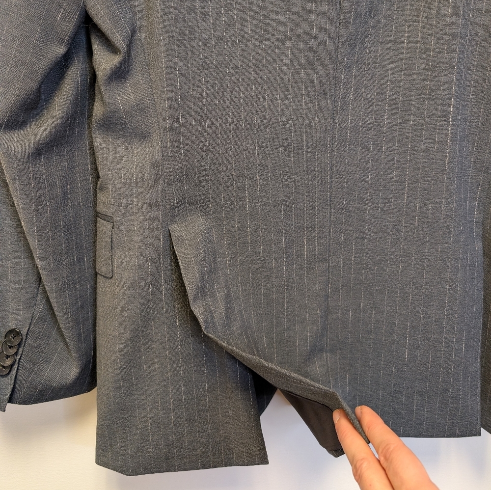 Hugo Boss Tesse Lanificio Biella Italian Fabric Sport Jacket Virgin Wool 38R - Picture 9 of 16